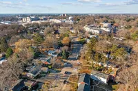 The Jewel Box- NC State/ Walkable - Apartments