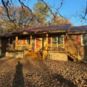 The Rusty Diamond - close to Lake Greeson on spacious 3 acres