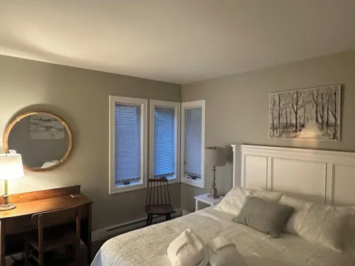 Sleeping Bear Beauty! Fully Remodeled Beachfront Condo with summer availability