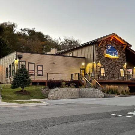 Sugar Mountain- Sweet Suite