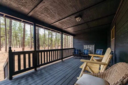 Williams Pines TrainStation Home