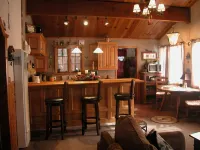 Super Cozy 2 Bedroom 1 Bath With Spa and Deck