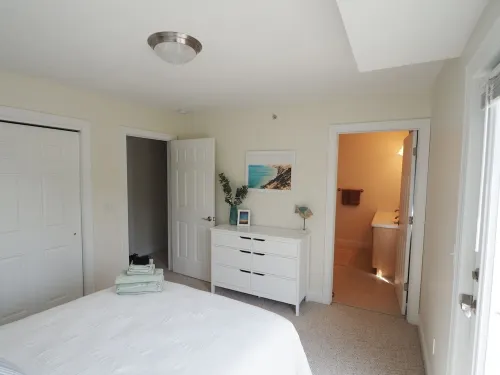 Relaxing Traverse City Condo near beaches and Town.