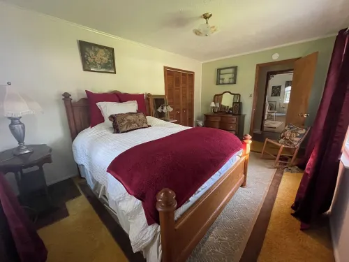 Peaceful cottage in farmland - close to Luray, Shenandoah River & National Park