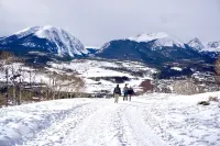 Stunning Mountain Escape - easy access to Keystone, Breckenridge, Copper, & Vail