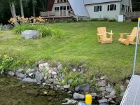 Enjoy beautiful Maine with direct access to Snowmobile trails on Piper Pond 皮斯卡特奎斯縣酒店