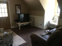 Perfect Aggie Game Day Place or Secluded  Oasis for a getaway. Hotels in Madison County