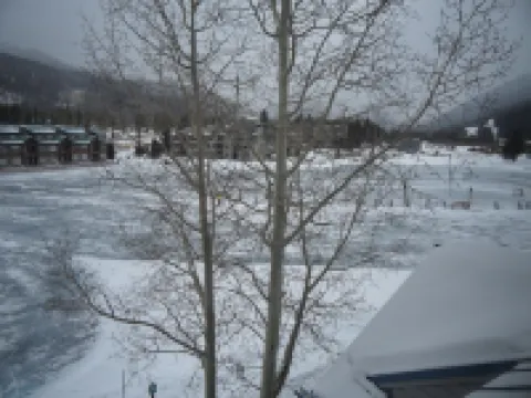 Keystone Co. 3 bdrm condo with 6 lifetime transferable passes included!