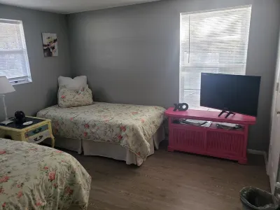 Welcome to Lime on Green! I also have a rental CAR listed/available on TURO.COM