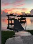 Waterfront Studio with pool and boat dock