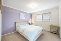 Bayview Retreat - A perfect spot for your next family beach holiday Hotels in Surf Beach