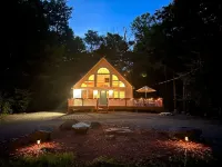 Cozy Family Getaway - Pet Friendly, Fire Pit, BBQ
