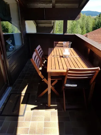 Cozy attic apartment in Inzell, great location, super mountain view, 75 sqm Отели рядом с достопримечательностью «Badepark Inzell»