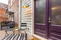 Whirlaway Loft - Heart of Downtown/NuLu Hotels in 