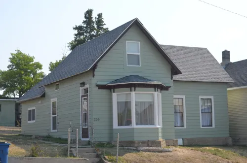 Completely Renovated Home with Mountain Views