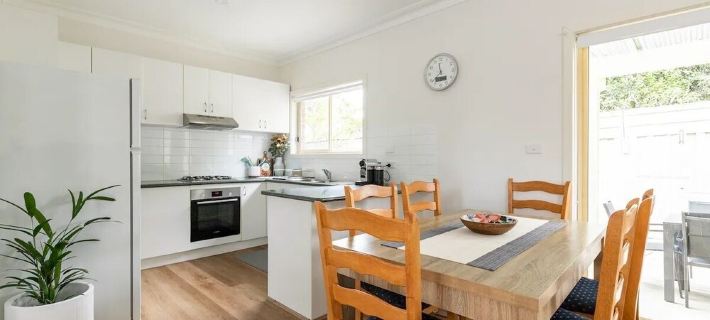Luxury Beach Getaway Hotels in Dromana