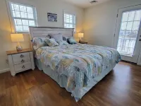 5 STAR AMAZING😙 Private home just for you. Comfy, Cozy, Clean. Steps to beach. ブリゲンティーンのホテル