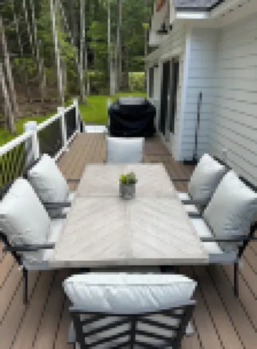 King’s Lodge in Woodstock – Sleeps 9, Family Retreat!