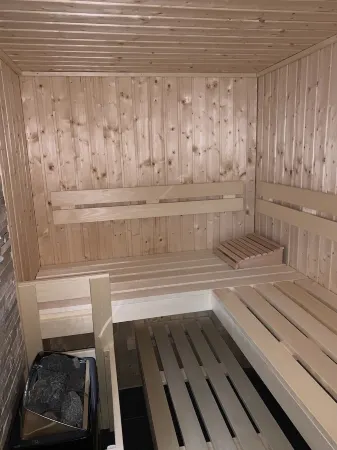 New from 06. 01. 20 - Parkkoje - with sauna, fireplace, W-Lan, about 200 meters from the beach Отели в г. Бреге