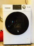 TOTALLY REMODELED Tropical Paradise Studio with A/C & washer/dryer