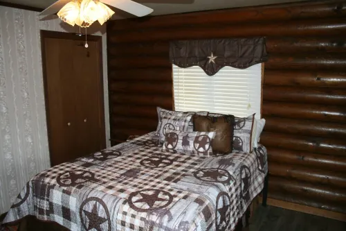 Log home just 32 miles to the east gate of Yellowstone National Park