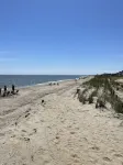 ✨Steps to the Beach ✨ Pet friendly cottage with a great view of the water!