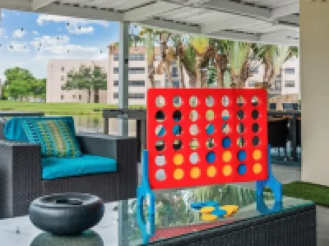 Waterfront, 7s Hot Tub, 5 Min to Sawgrass Mall - Biggest Outlet Mall in US Hotels in Sunrise
