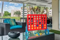 Waterfront, 7s Hot Tub, 5 Min to Sawgrass Mall - Biggest Outlet Mall in US