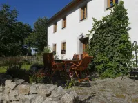 Spacious vacation home in the countryside with wellness and health facilities Hotels in Wunsiedel