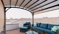 Family Retreat, Heated Pool & Spa, Game Room, Mini Golf, Gym, Boat Parking