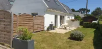 Twin detached villas 100m from the beach