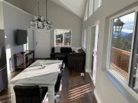 Stunning, New 2 bedroom Unit Minutes from Alyeska Resort Hotels near Bear Cub