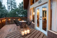 Yosemite Retreat: Pet-Friendly Hilltop Cabin in Tranquil Surroundings