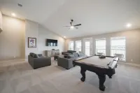 Brand new waterfront, family friendly lake house.