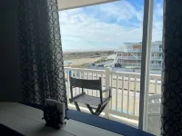 Beachfront condo with spectacular views - steps from the beach