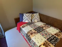 Cozy & Quiet Living at the Cookie Cottage