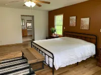 Rock Oak Ranch 100 mountain acres full house