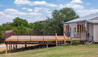 5 cabins+2400 Sq ft Dance Hall!