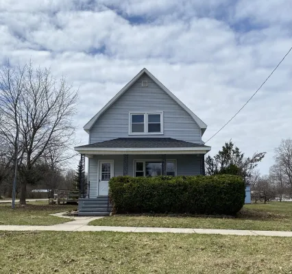 Sundown Lodge in McMillan MI