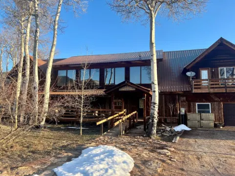 Largest Cabin Available for Rent in Cucahra! 26+