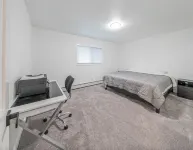 Newly remodeled home in Anchorage U-Med District Hotels near Flattop Mountain