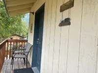 Full Apartment on Peaceful Alaskan Homestead