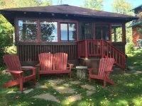 Pet-Friendly Charmer On Dam Lake With Air-Conditioning!
