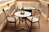 COZY Cabin for Couple Getaways-4 min to Hot Springs-Central to Utah's Mighty 5 Hotels in Monroe