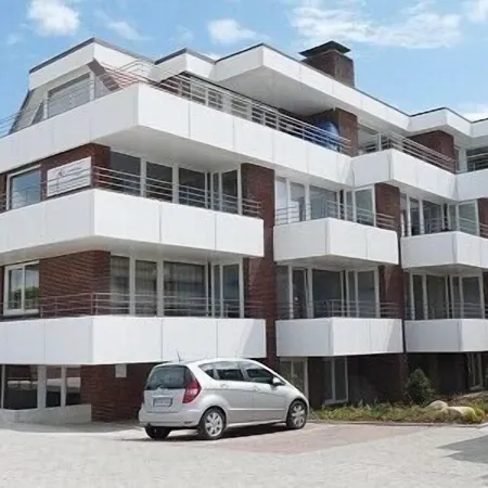 Exclusive apartment-near the beach-swimming pool-sauna-balcony-parking space