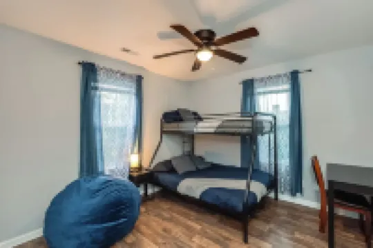 Pet-Friendly Bluegrass Retreat w/ Fenced Yard