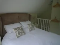 Squirrel, one bedroom barn conversion Hoteles en Saxmundham