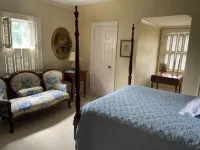 Charming 3 bedroom home Hotels in Greenbrier County