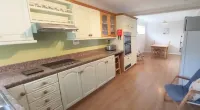 Willow Cottage 4 bedroomCosy stopover, dogs welcome