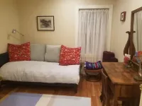 2-Bedroom Cottage 10 Minutes from Downtown la Grande in a Quiet Rural Setting. Hotels in Union County